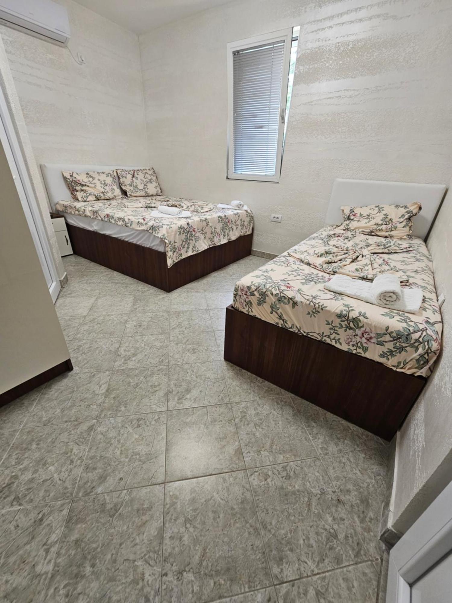 Apartmani Vila Ebra Utjeha Exterior foto