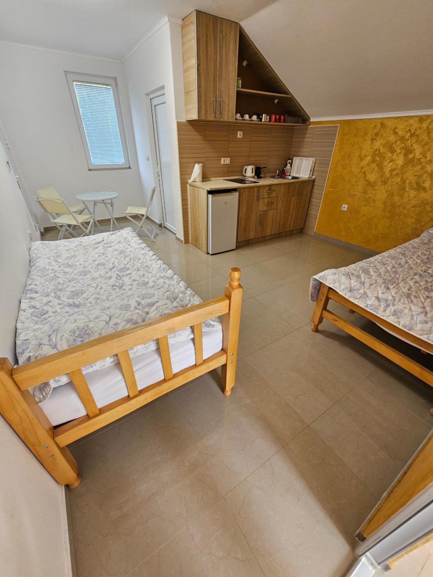 Apartmani Vila Ebra Utjeha Exterior foto